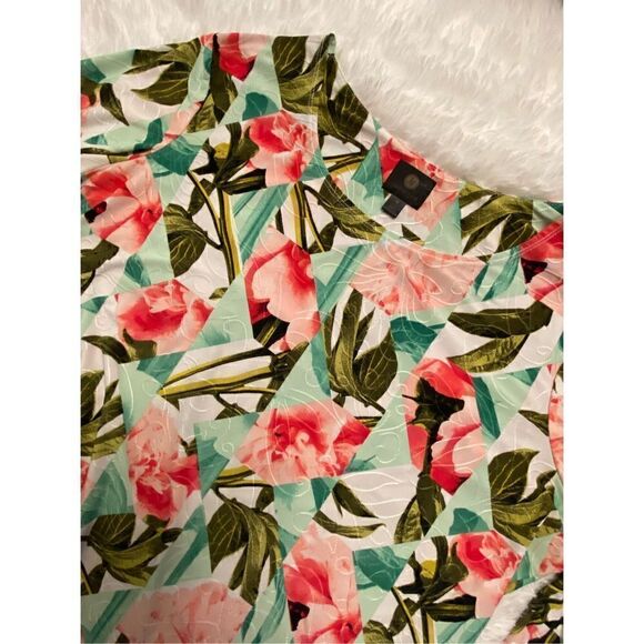 JM Collection SZ 1X Woman’s Beautiful Peony Patches Blouse - Picture 10 of 11